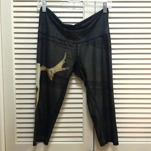 Teeki Cropped Cow Skull Leggings